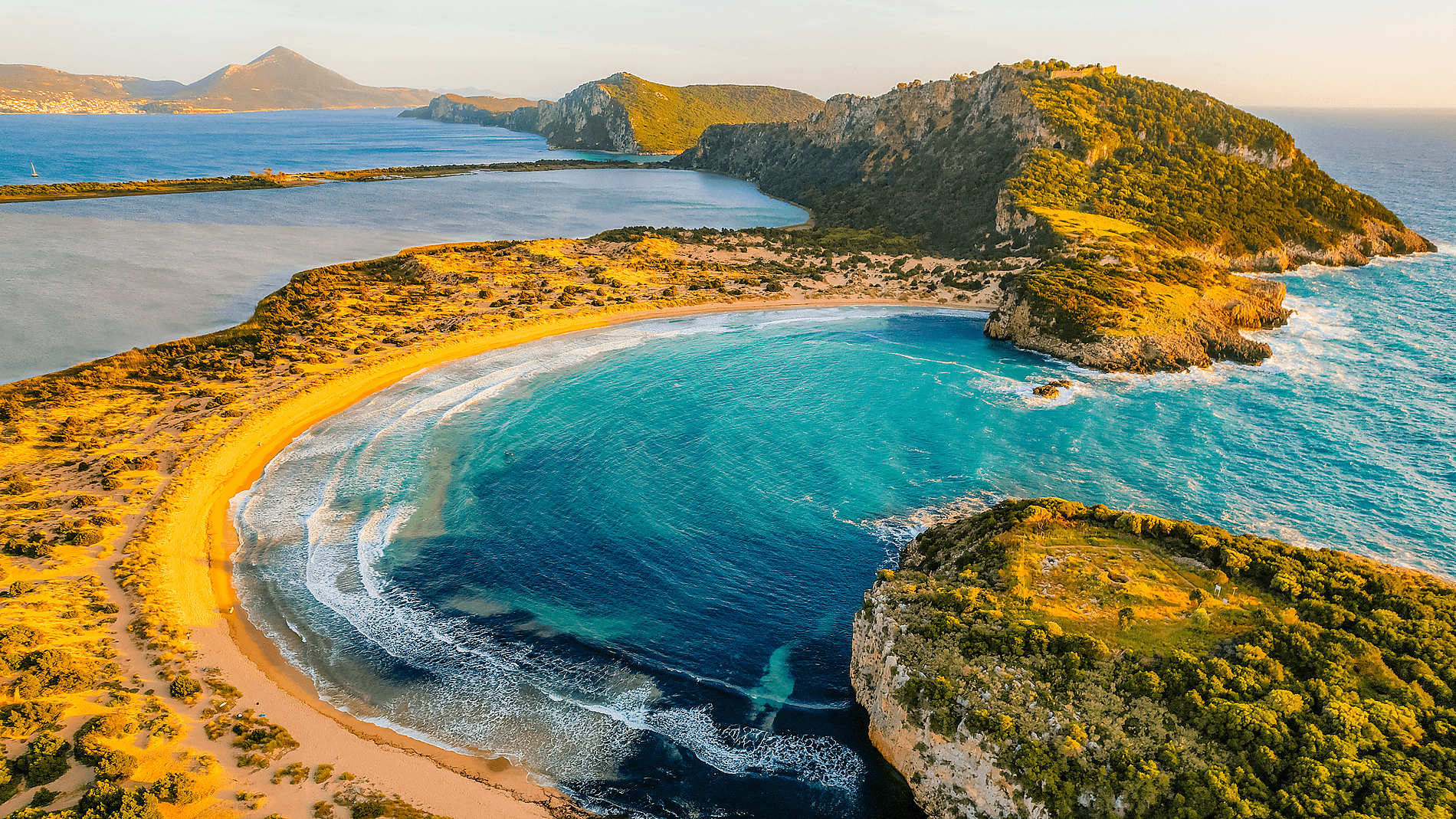 De la Sicile aux îles grecques, sous les voiles du Ponant De la Sicile aux îles grecques, sous les voiles du Ponant